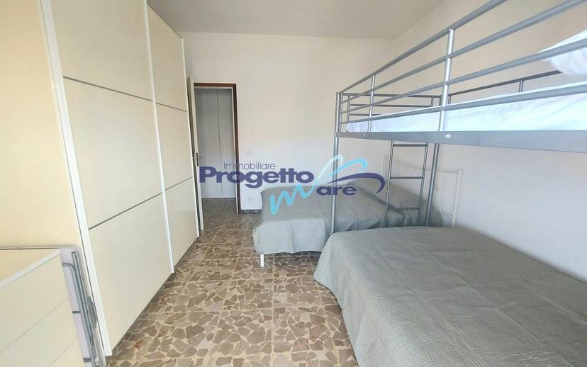 Bilocale buono stato, secondo piano, Centro, Pietra Ligure
