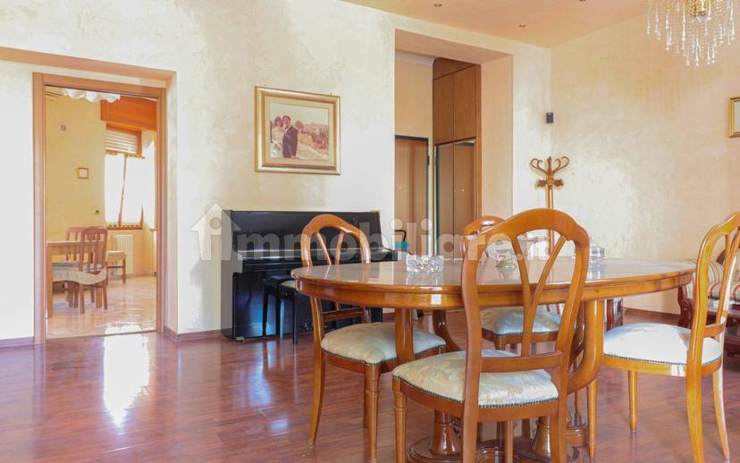 Appartamento via G. Gifuni, Centro, Lucera — foto 10 di 14