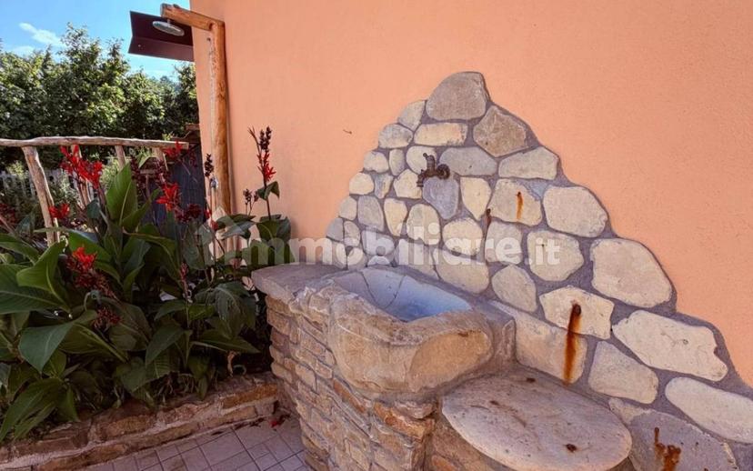 Villa bifamiliare via Provinciale 1, Serravalle Langhe — foto 13 di 29