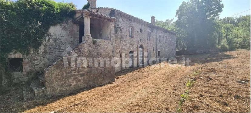 Rustico Loc. Case Nuove, Baschi — foto 14 di 16