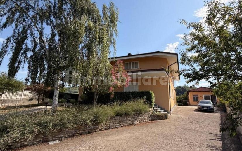 Villa bifamiliare via Provinciale 1, Serravalle Langhe — foto 21 di 29