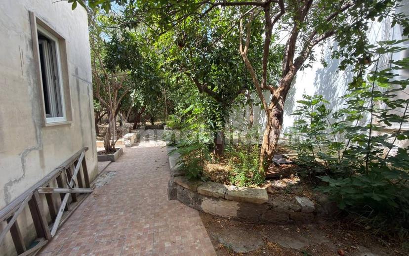 Villa bifamiliare via Giuseppe Garibaldi, Arnesano — foto 27 di 45