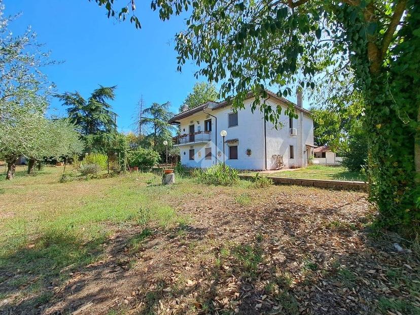 Villa unifamiliare via Vignanello 20, Fabrica di Roma — foto 17 di 21