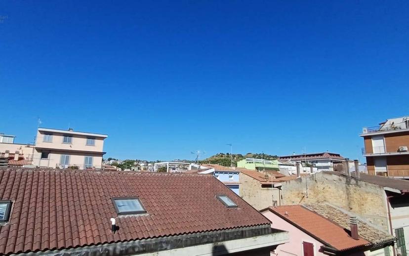 Appartamento buono stato, terzo piano, Centro, San Benedetto del Tronto — foto 10 di 11