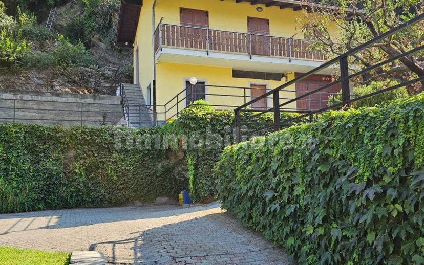 Villa plurifamiliare frazione Closè 9, Centro, Arnad — foto 15 di 20