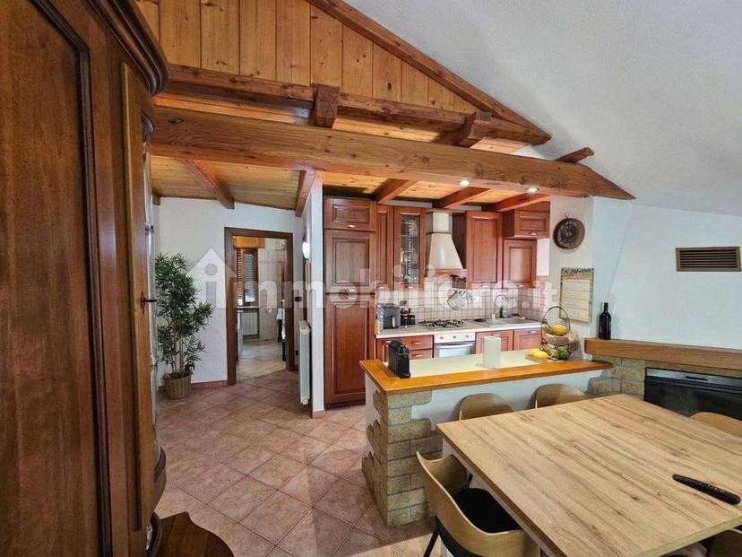 Villa plurifamiliare frazione Closè 9, Centro, Arnad — foto 12 di 20