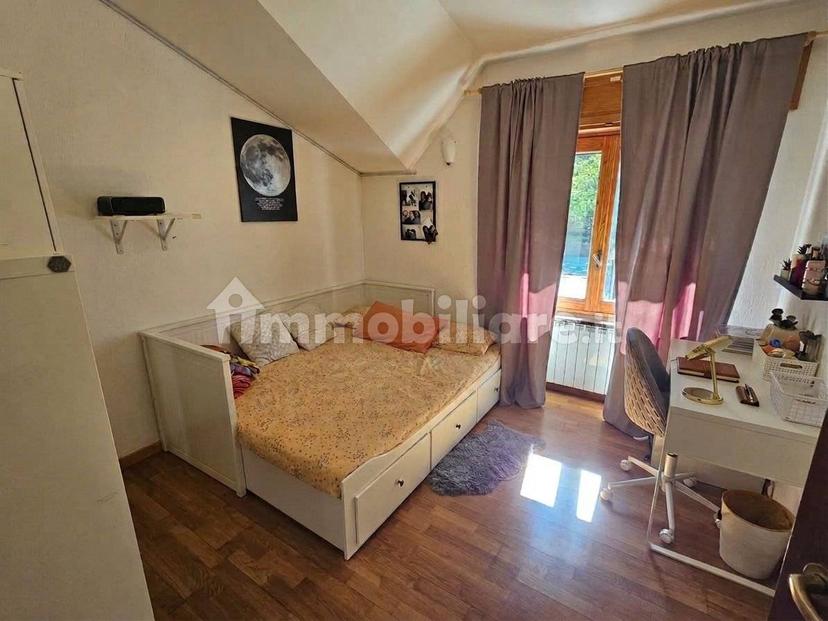 Villa plurifamiliare frazione Closè 9, Centro, Arnad — foto 4 di 20