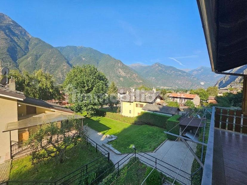 Villa plurifamiliare frazione Closè 9, Centro, Arnad — foto 14 di 20