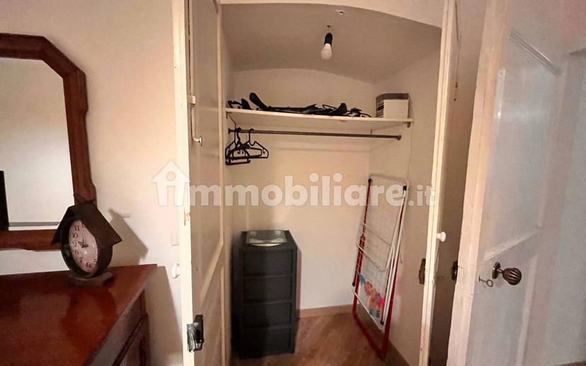Bilocale via Assarotti, Centro Città, Genova