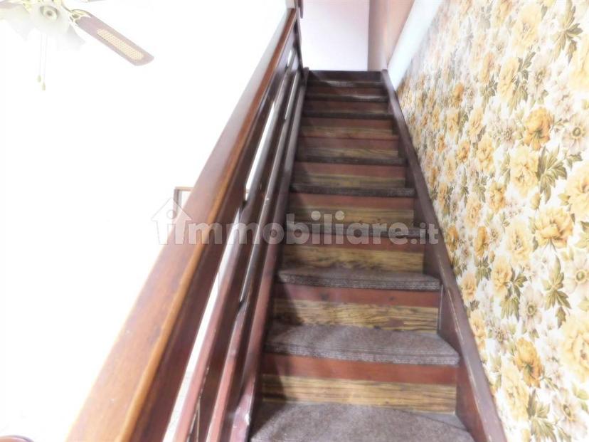 Quadrilocale buono stato, piano terra, Centro, Tradate — foto 18 di 25
