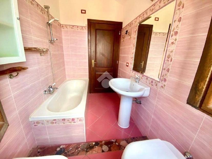 Trilocale buono stato, secondo piano, Olmedo — foto 14 di 17