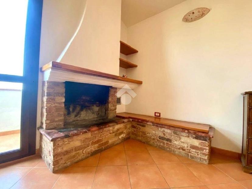 Trilocale buono stato, secondo piano, Olmedo — foto 17 di 17
