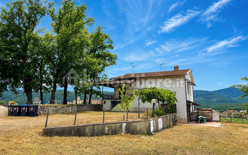 Villa bifamiliare Vocabolo Torricella 80, Montecastrilli — foto 14 di 20