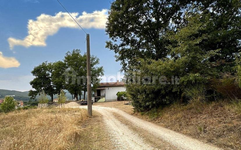 Villa bifamiliare Vocabolo Torricella 80, Montecastrilli