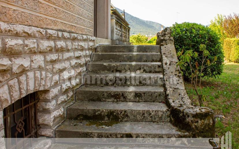 Villa unifamiliare quartiere Regina Margherita, Centro, Feltre — foto 57 di 75