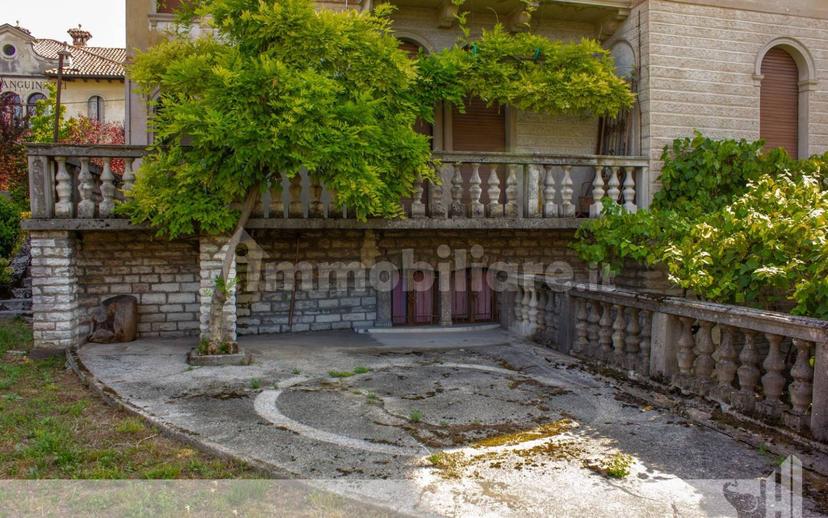 Villa unifamiliare quartiere Regina Margherita, Centro, Feltre — foto 45 di 75