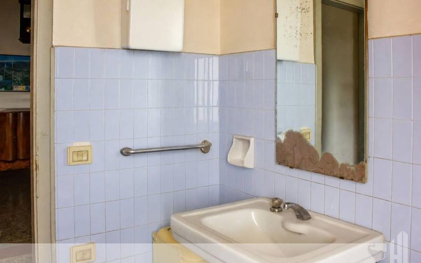 Villa unifamiliare quartiere Regina Margherita, Centro, Feltre — foto 24 di 75
