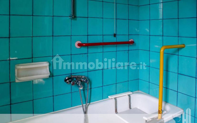 Villa unifamiliare quartiere Regina Margherita, Centro, Feltre — foto 30 di 75