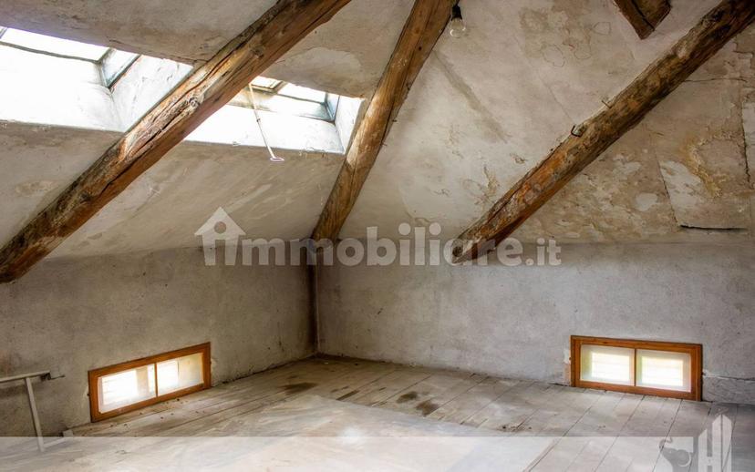 Villa unifamiliare quartiere Regina Margherita, Centro, Feltre — foto 19 di 75