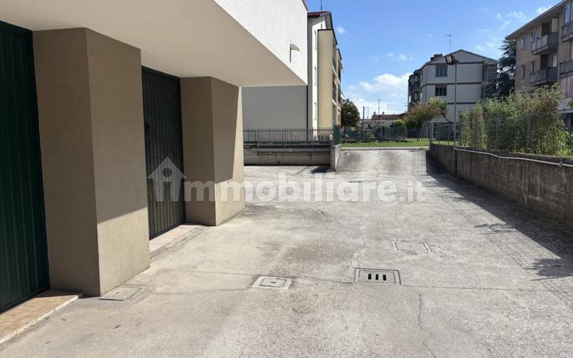 Trilocale via delle olimpiadi 21, Centro, Anguillara Veneta — foto 4 di 25