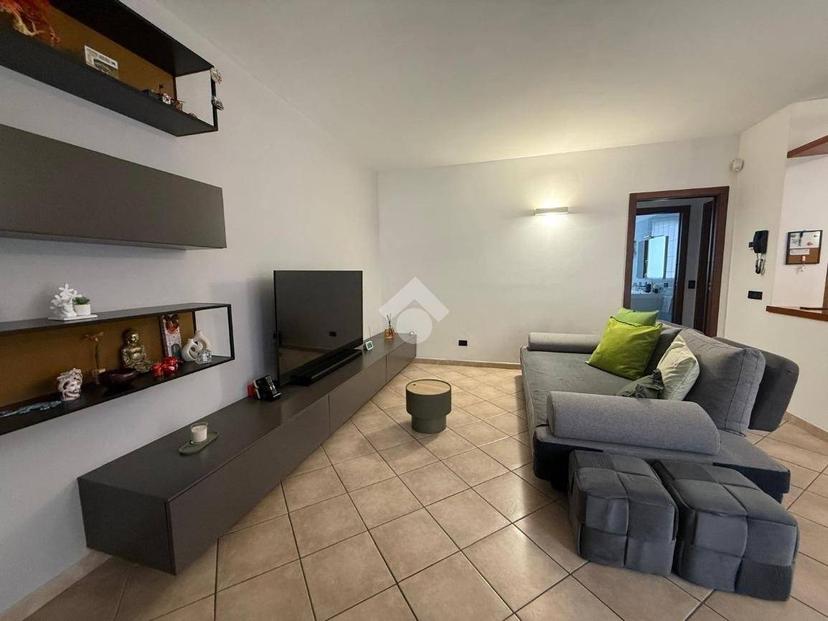 Quadrilocale via Gianandrea Gavazzeni 79, Romano di Lombardia — foto 3 di 27