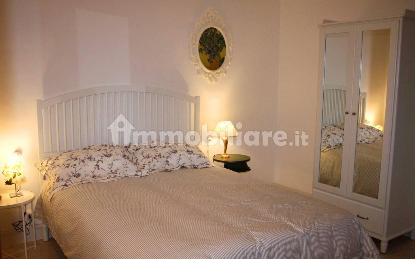 Villa unifamiliare Contrada Regnano 33, Tolentino