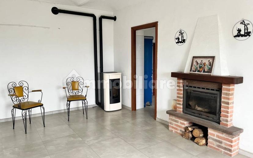 Terratetto unifamiliare frazione Valzeglio 6, Cisterna d'Asti