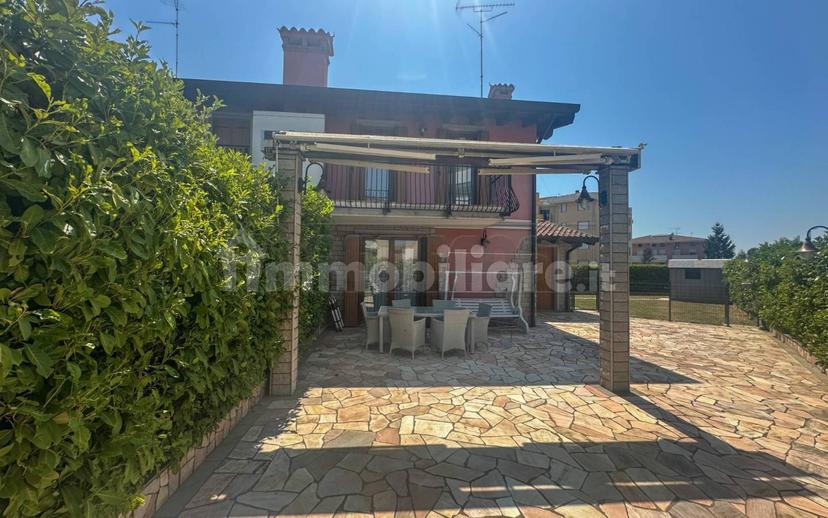 Villa a schiera viale Aldo Moro 11, Centro, Cervignano del Friuli — foto 5 di 20