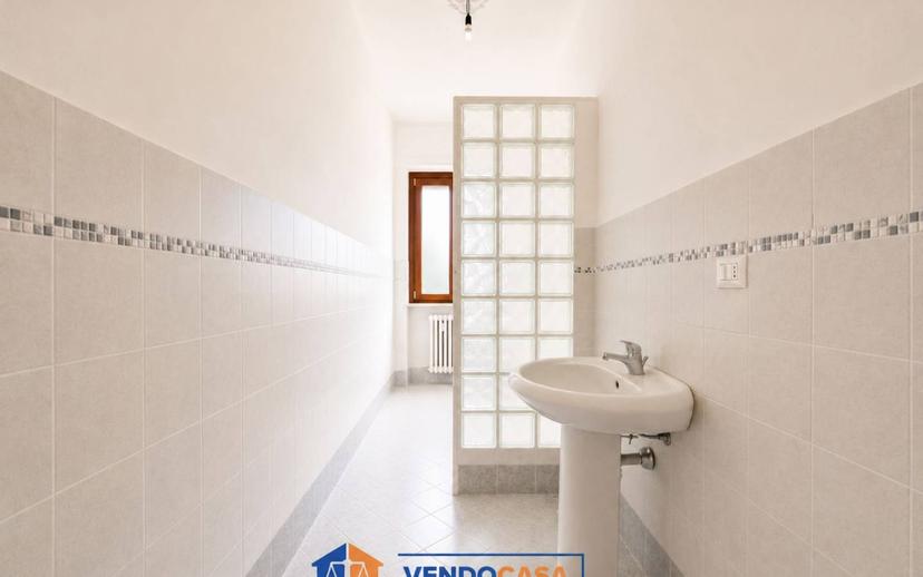 Trilocale via Torquato Tasso 18, Centro, San Damiano d'Asti — foto 15 di 20