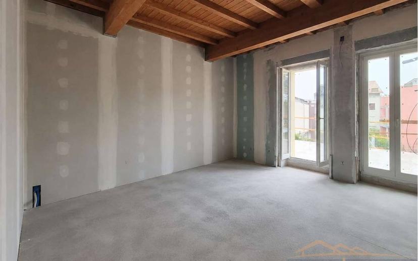 Bilocale via Trento, 36, Centro, Calco