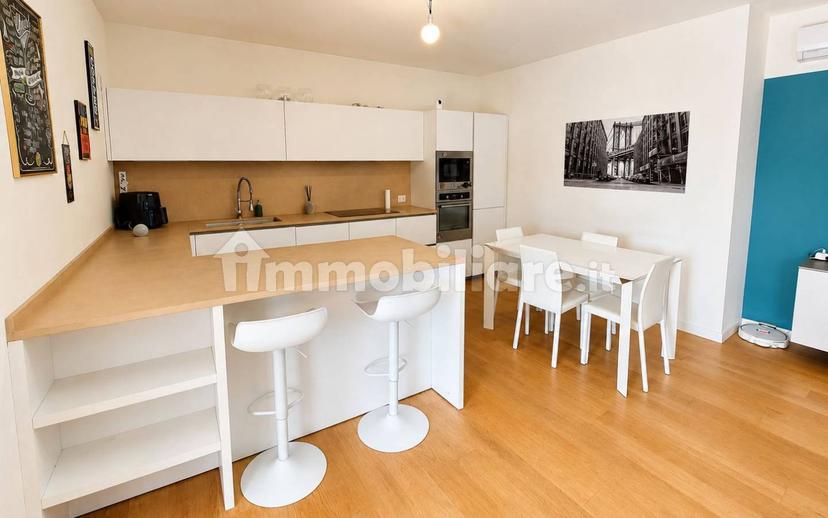 Trilocale piazza Vittorio Emanuele 15/a, Centro, Sant'Ambrogio di Valpolicella — foto 9 di 51