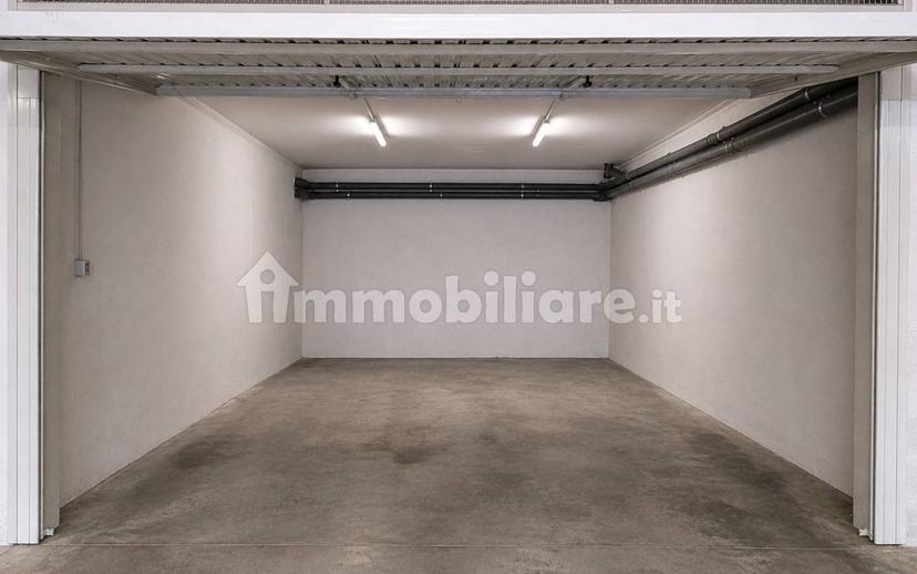 Trilocale piazza Vittorio Emanuele 15/a, Centro, Sant'Ambrogio di Valpolicella