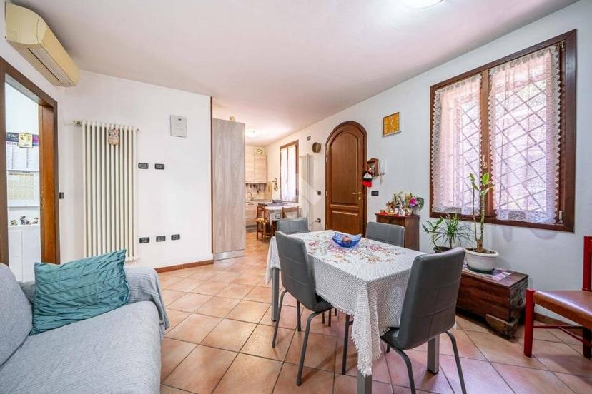 Villa bifamiliare via Monarona 5, Maranello — foto 5 di 30