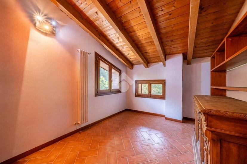 Villa bifamiliare via Monarona 5, Maranello — foto 9 di 30