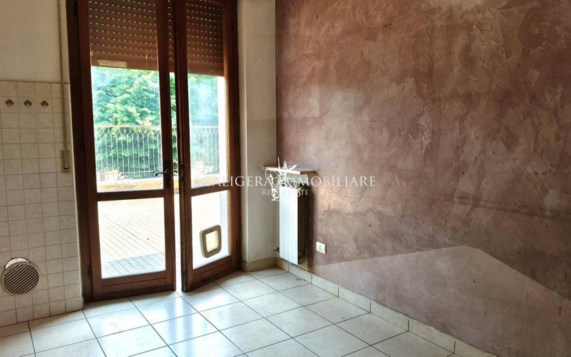 Trilocale piazza Olinto Marcolungo, Centro, Caldiero — foto 15 di 32