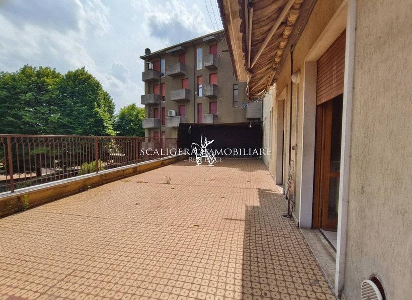 Trilocale piazza Olinto Marcolungo, Centro, Caldiero — foto 13 di 32