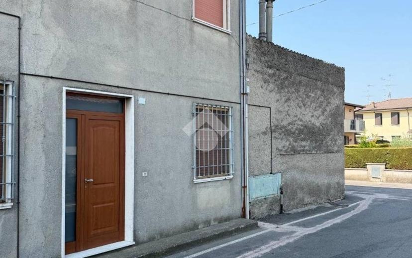 Casa colonica via Forni 46, Castelletto, Leno — foto 10 di 26