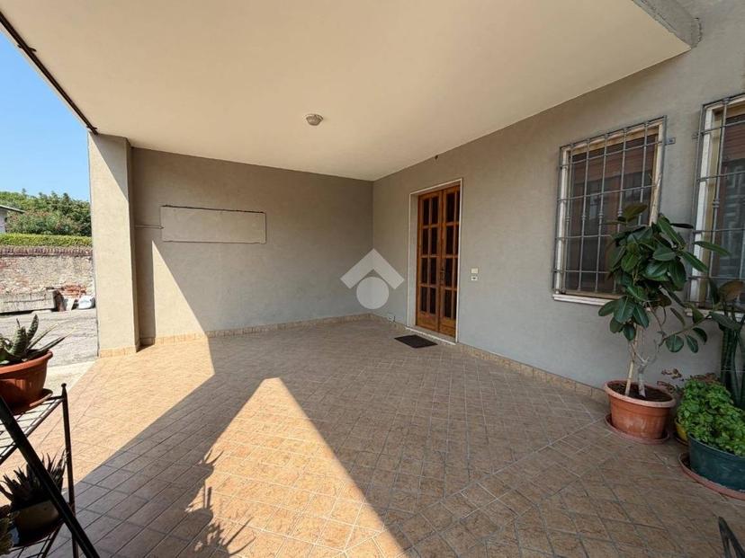 Casa colonica via Forni 46, Castelletto, Leno — foto 7 di 26