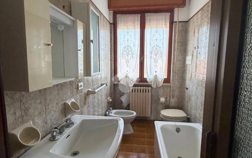 Casa colonica via Forni 46, Castelletto, Leno — foto 13 di 26