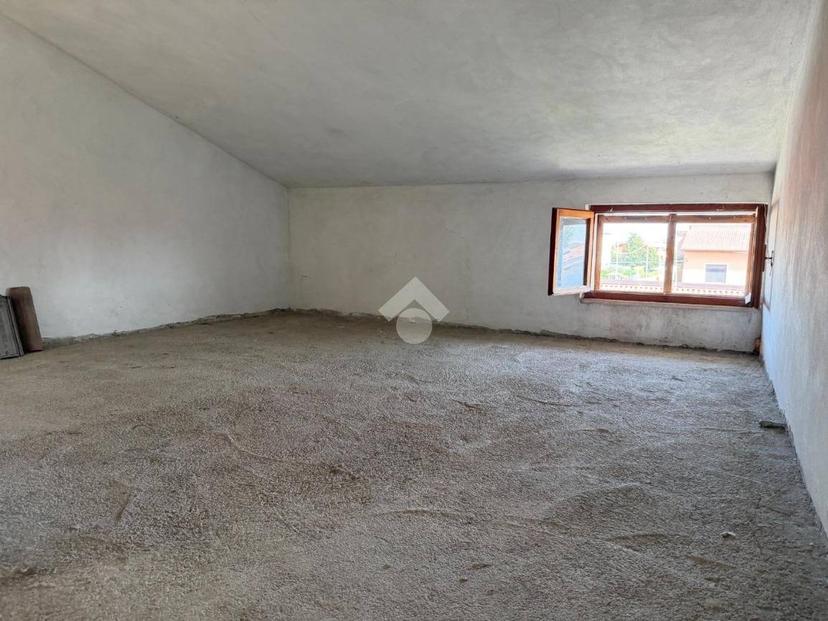 Casa colonica via Forni 46, Castelletto, Leno — foto 22 di 26
