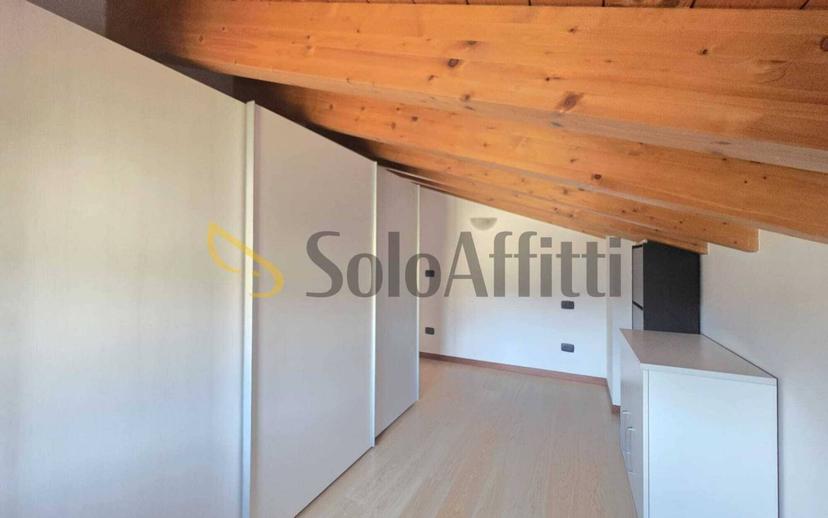Quadrilocale su più livelli, Beccacivetta Azzano, Castel d'Azzano — foto 9 di 17
