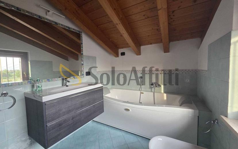 Quadrilocale su più livelli, Beccacivetta Azzano, Castel d'Azzano — foto 5 di 17