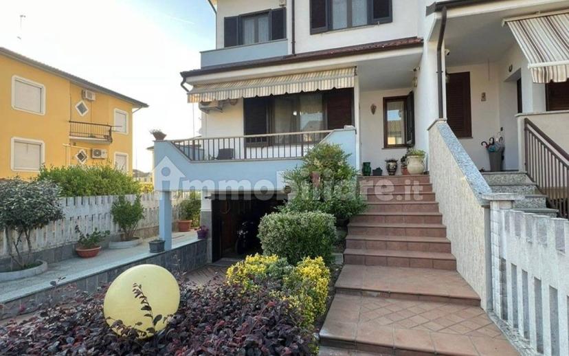 Villa a schiera via Elio Vittorini, Centro, Mortara — foto 13 di 47