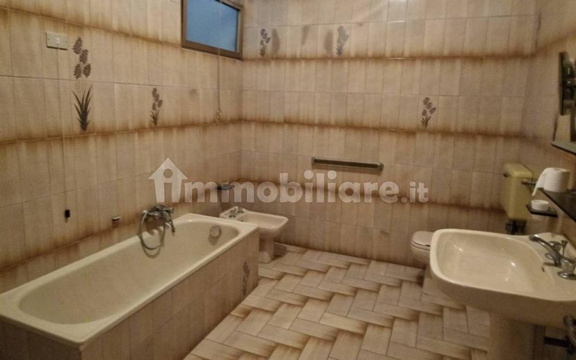 Terratetto unifamiliare 325 m², buono stato, Casalmaggiore — foto 11 di 37