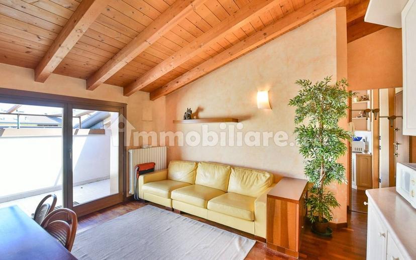 Bilocale via Livio Colzani 88A, Sant'Ambrogio, Seregno — foto 2 di 20