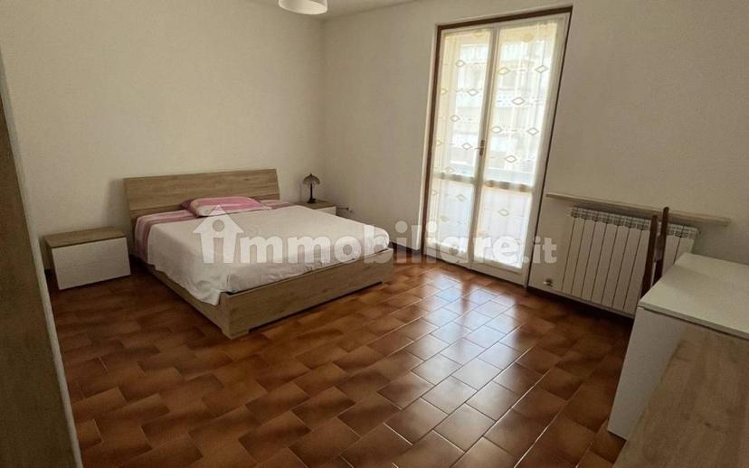 Stanza doppia via Achille Grandi, Crema — foto 4 di 8
