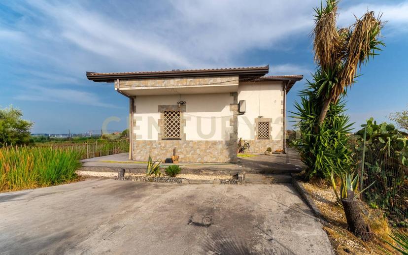 Villa unifamiliare via Salso 15, Palermo - Indipendenza, Catania — foto 4 di 55