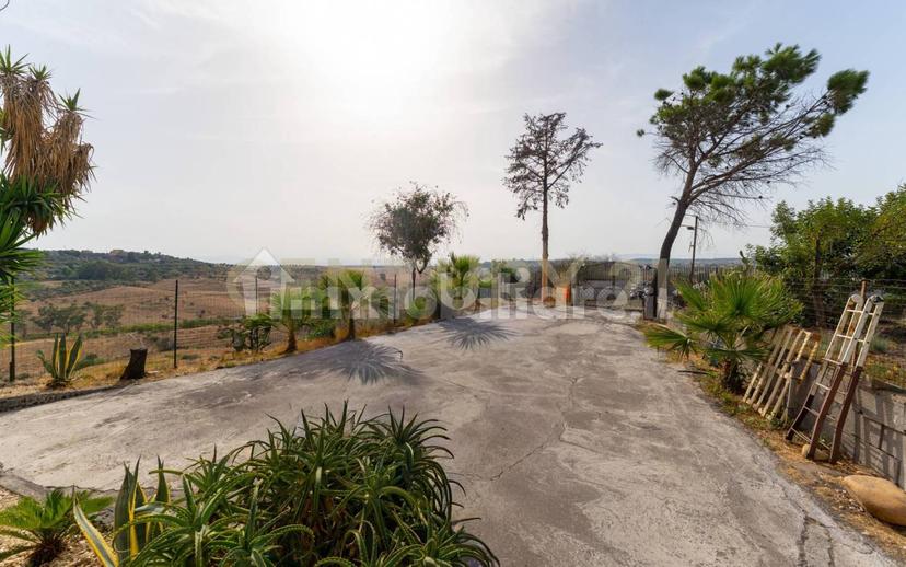 Villa unifamiliare via Salso 15, Palermo - Indipendenza, Catania — foto 50 di 55
