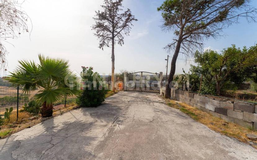 Villa unifamiliare via Salso 15, Palermo - Indipendenza, Catania — foto 55 di 55