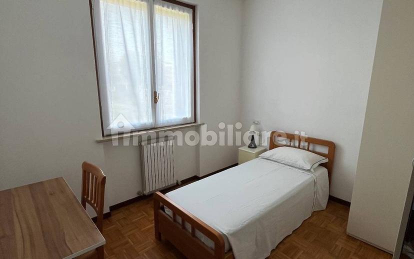 Stanza doppia via Achille Grandi, Crema — foto 6 di 8